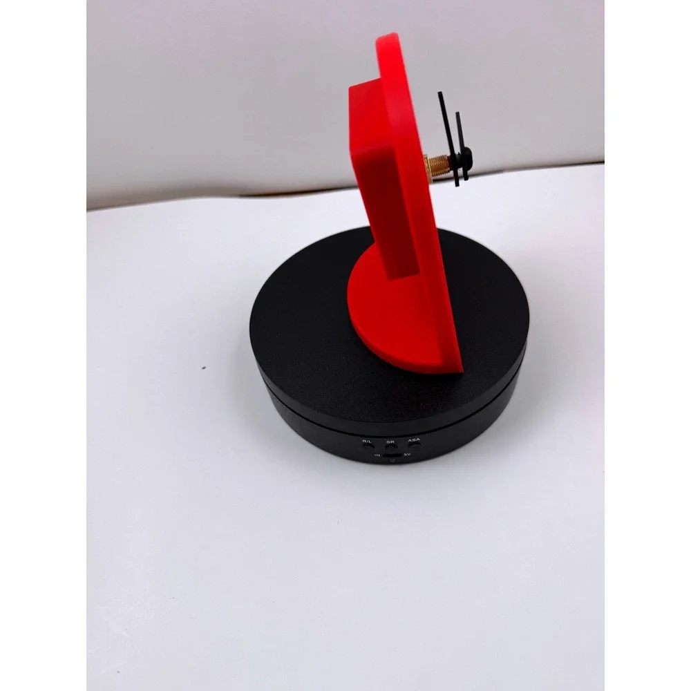 3D Printed Desk Clock Red Minimalist Quartz Silent Non Ticking Tabletop
